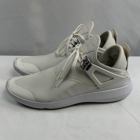 Jordan Fly 89 White/Cream Basketball Sneakers with Silver Accents Sz 10.5 - Picture 4 of 13